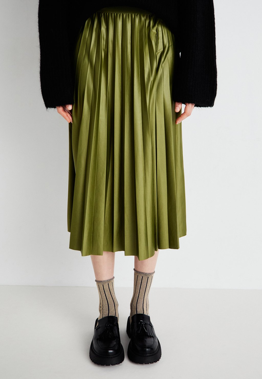 

Юбка плиссированная VINITBAN SKIRT VILA, оливковый