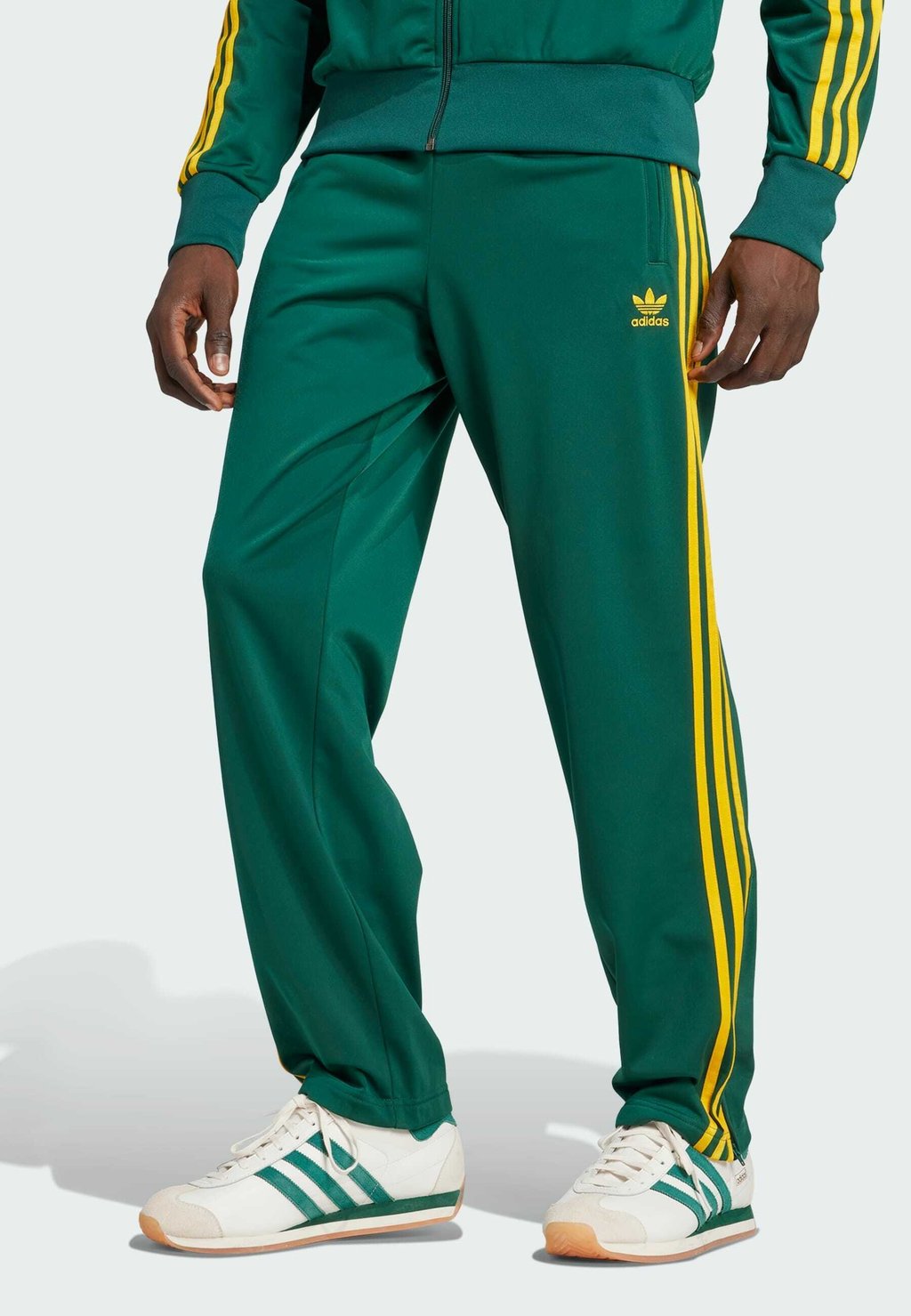 

Спортивные брюки FIREBIRD adidas Originals, зеленый