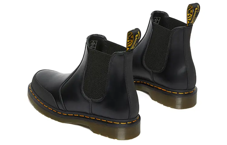 Мужские ботинки челси Dr. Martens 2976 из гладкой кожи с укрепленным носком, черный — фото 3