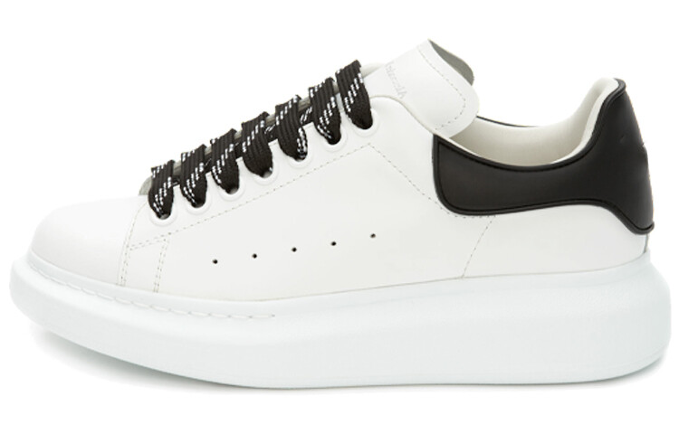 

Кроссовки Alexander McQueen Oversized White Black Laces Women's