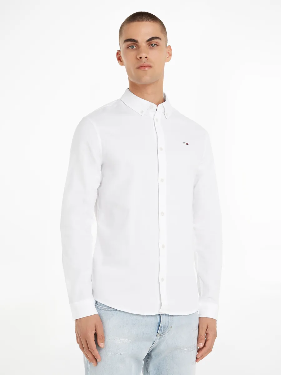 

Рубашка Tommy Jeans с длинными рукавами "TJM Slim Stretch Oxford Shirt", с этикеткой-флажком на груди, белый