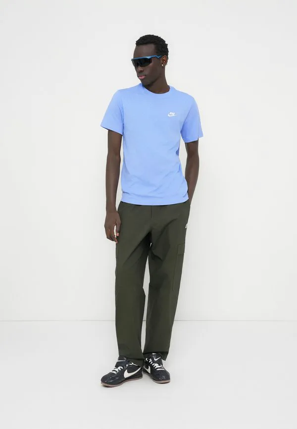 Клубная футболка унисекс базовая футболка Nike Sportswear, Royal Pulse — фото 3