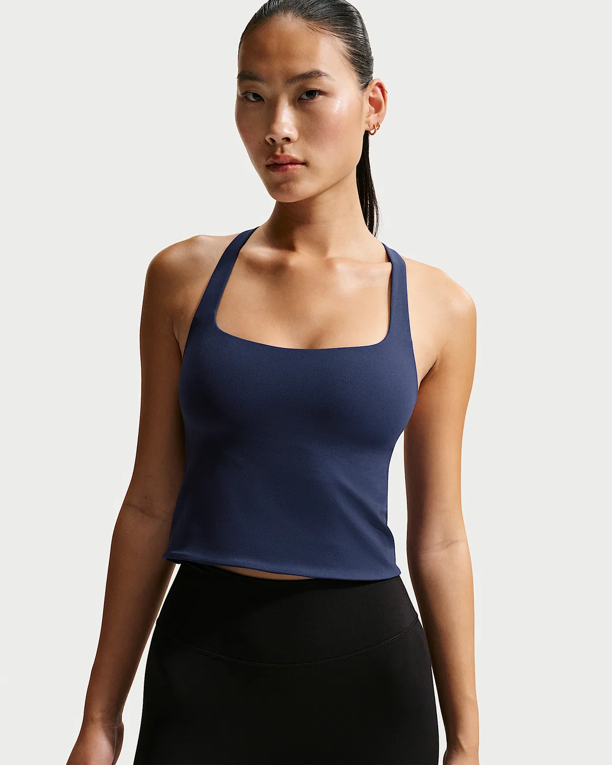 Женский спортивный топ-бра Nike Zenvy с легкой поддержкой, Midnight Navy/White — фото 2