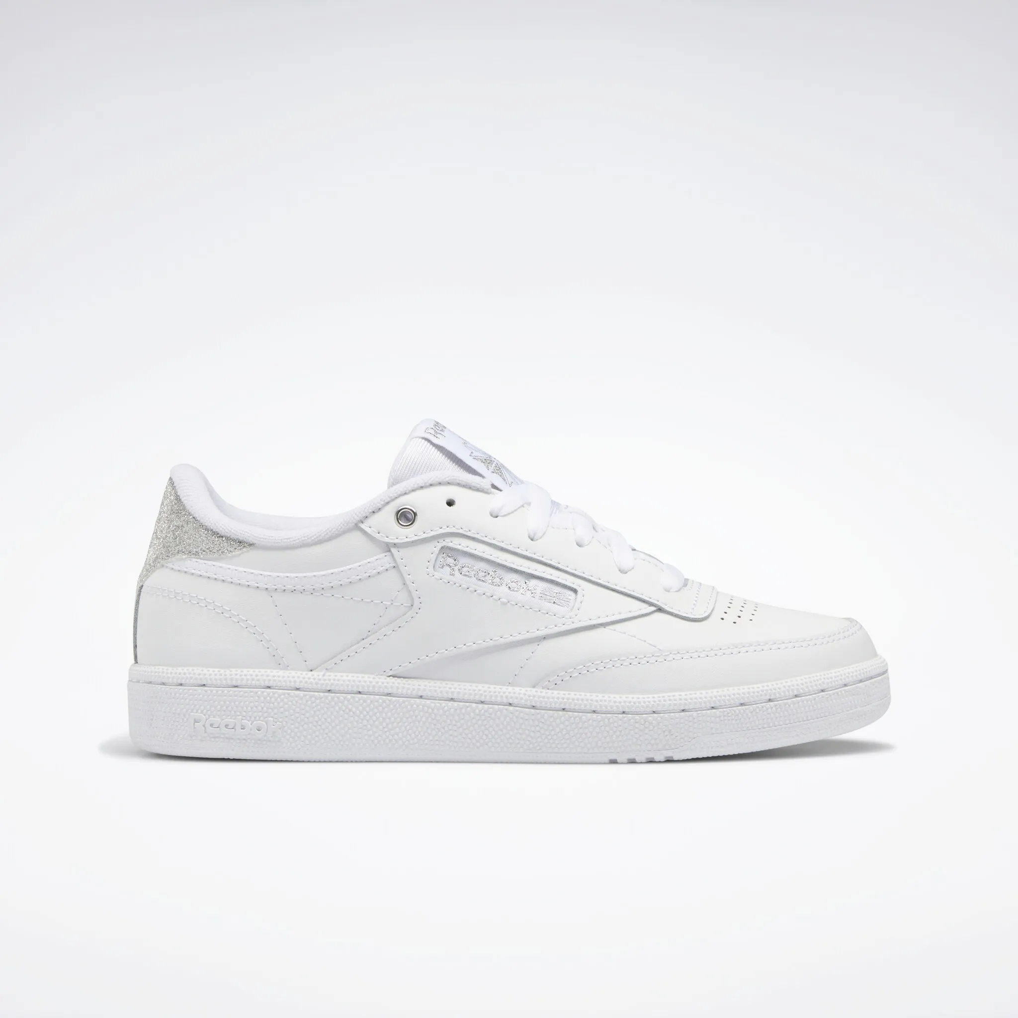 

Классические кроссовки Reebok "Club C 85" Reebok Classic, серебристый