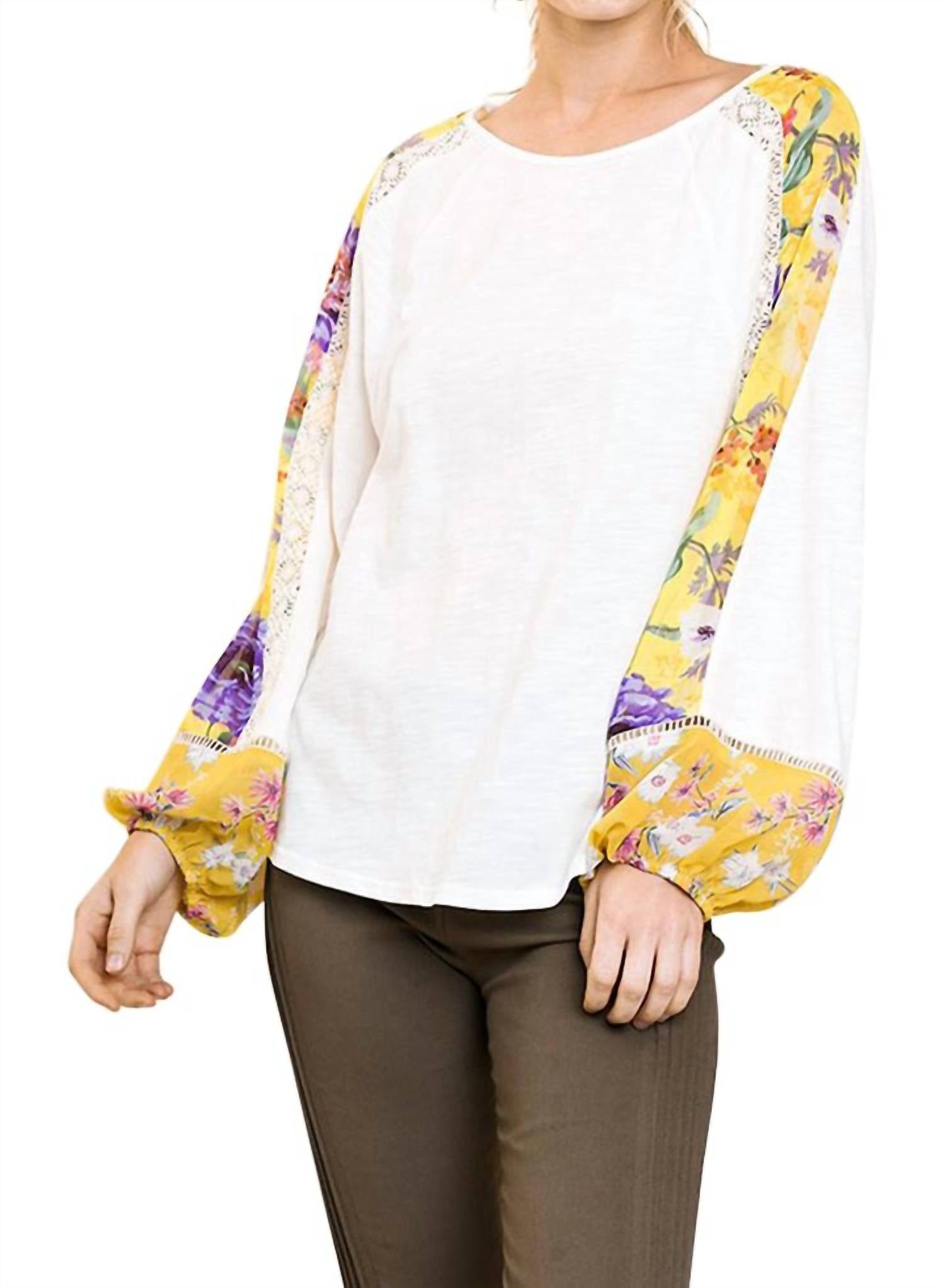 

Umgee Прозрачный вязаный топ с цветочным принтом и пышными рукавами, цвет слоновой кости