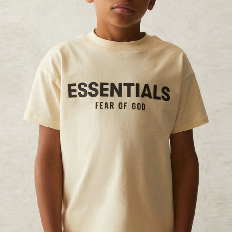(GS) Футболка с коротким рукавом Fear of God Essentials SS21, цвет кремовый/масляный — фото 3