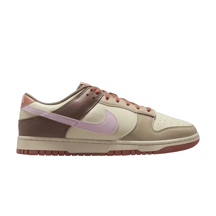 

Кроссовки Nike Dunk Low 'Desert Khaki Pink Foam', кремовый
