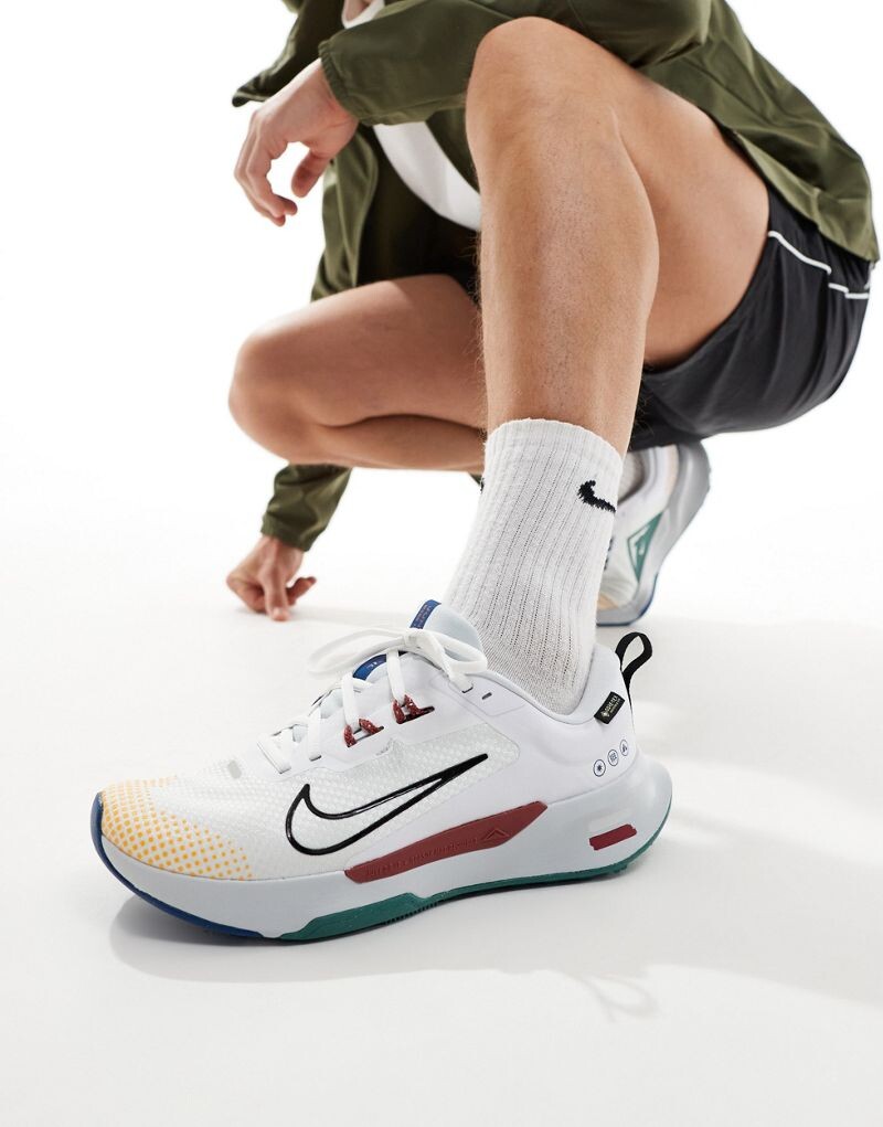 

Белые, красные и желтые кроссовки Nike Juniper Trial 2 Gore-Tex, Красный, Белые, красные и желтые кроссовки Nike Juniper Trial 2 Gore-Tex