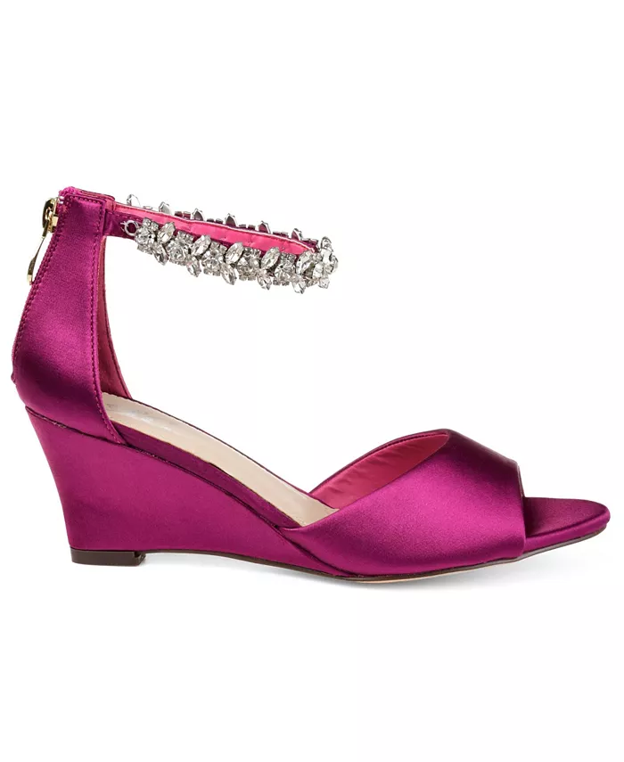 Женские босоножки Connor Wedges Journee Collection, розовый — фото 2