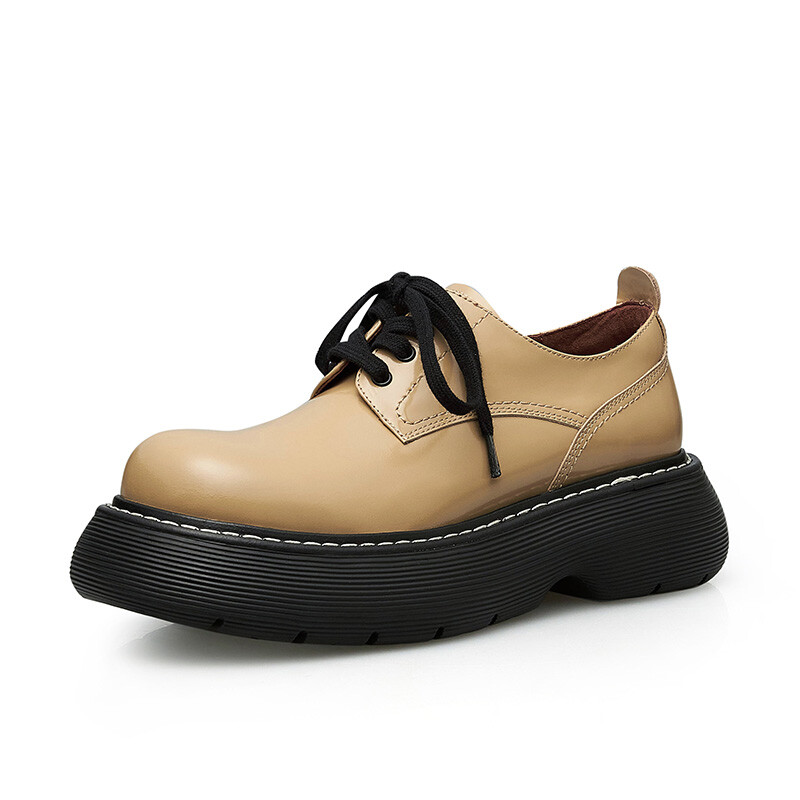 

Туфли Deep Breath с большим носком, нюдовый