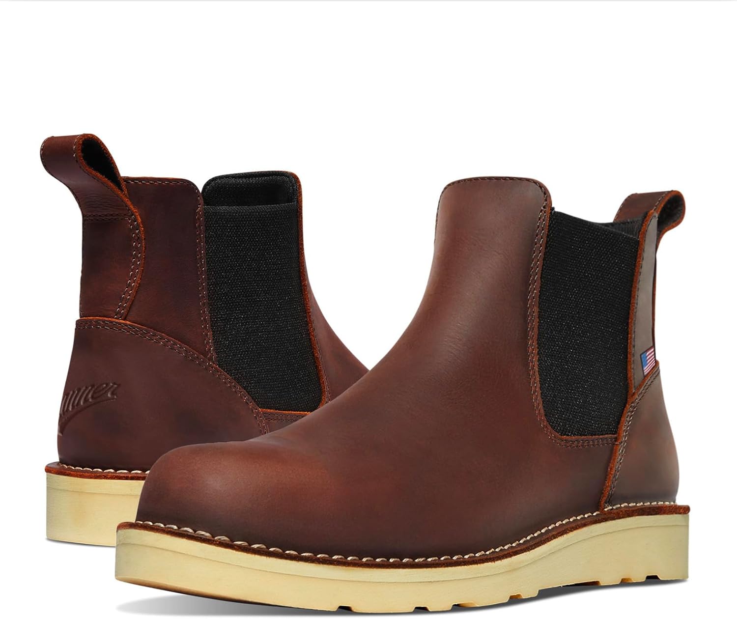 

Рабочие ботинки Danner Bull Run 6 Chelsea со стальным носком для мужчин - из натуральной кожи, с масло- и противоскользящей подошвой на танкетке, устойчивы к воздействию окружающей среды и изготовлены в США, коричневый