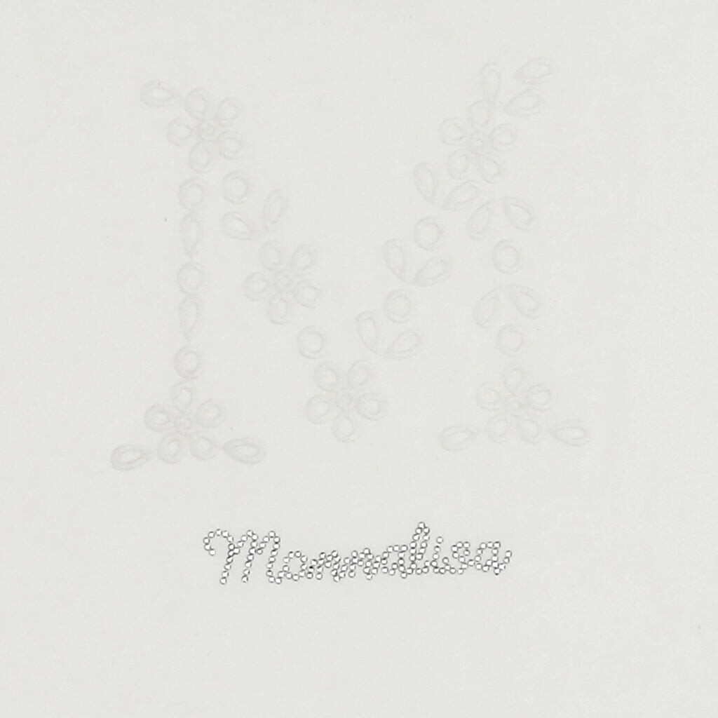 Кремовая футболка с логотипом со стразами Monnalisa, слоновая кость — фото 2