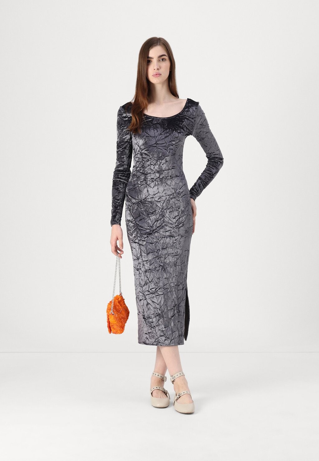 

Дневное платье VMMOLLY U-NECK DRESS Aware, цвет Stone
