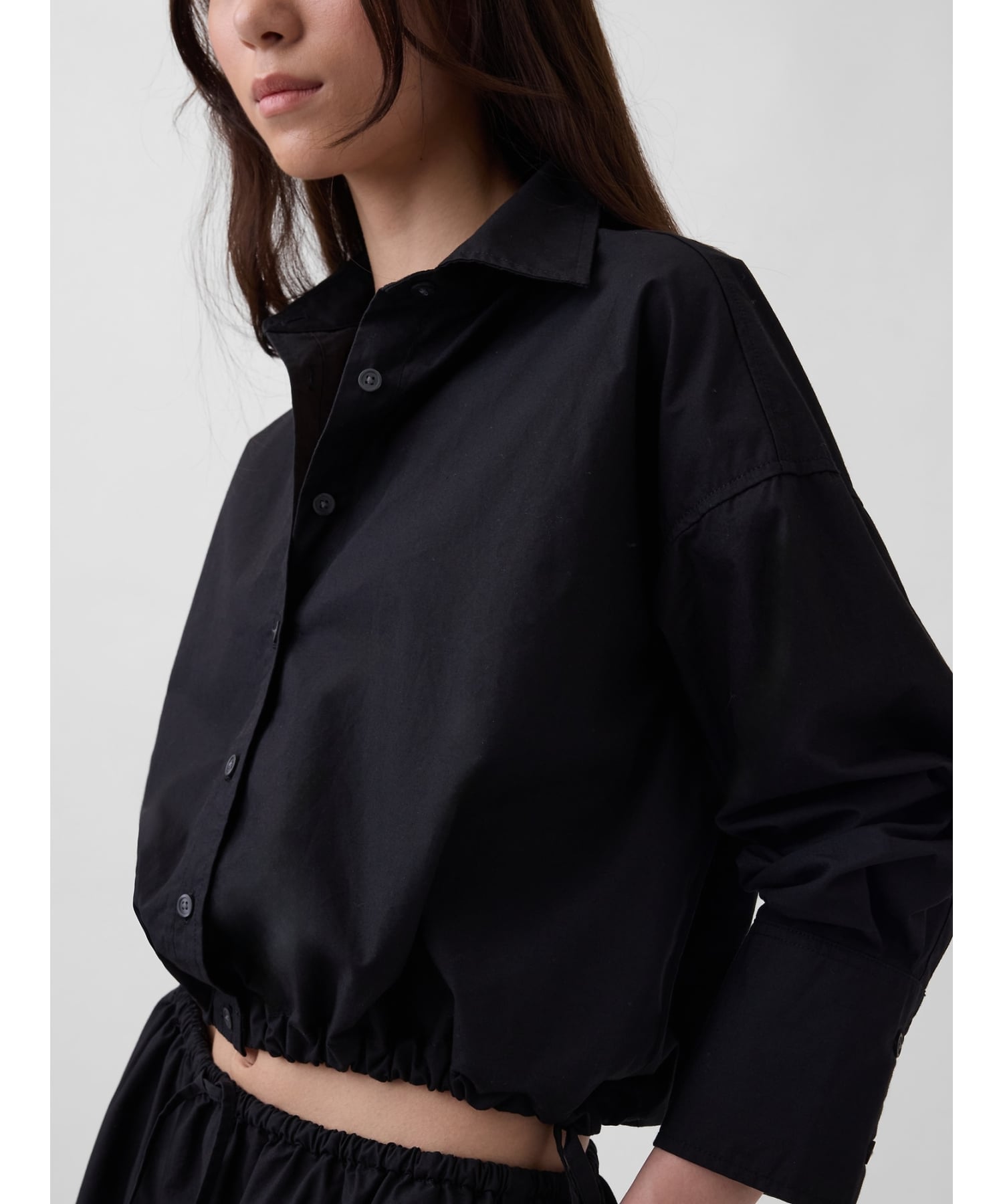 (W) Укороченная рубашка оверсайз из поплина с ленточным краем GAP, BLACK