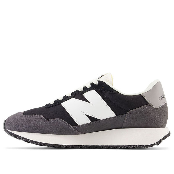 

Кроссовки 237 New Balance, черный