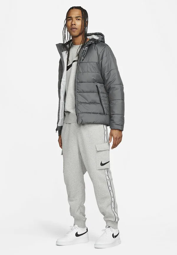 Гибридная зимняя куртка Nike Sportswear, Iron Grey Iron Grey Light Smoke Grey Black — фото 2