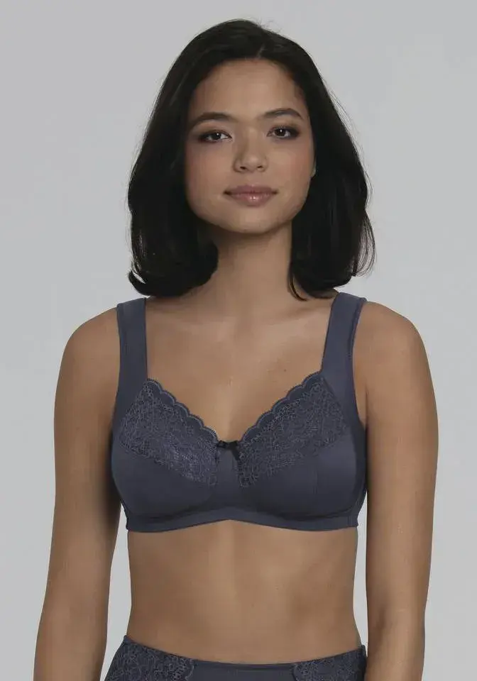 

Anita с 1886 года рельефный бюстгальтер, трехчастные чашки, удобные бретели Anita Since 1886, цвет Shadow Blue