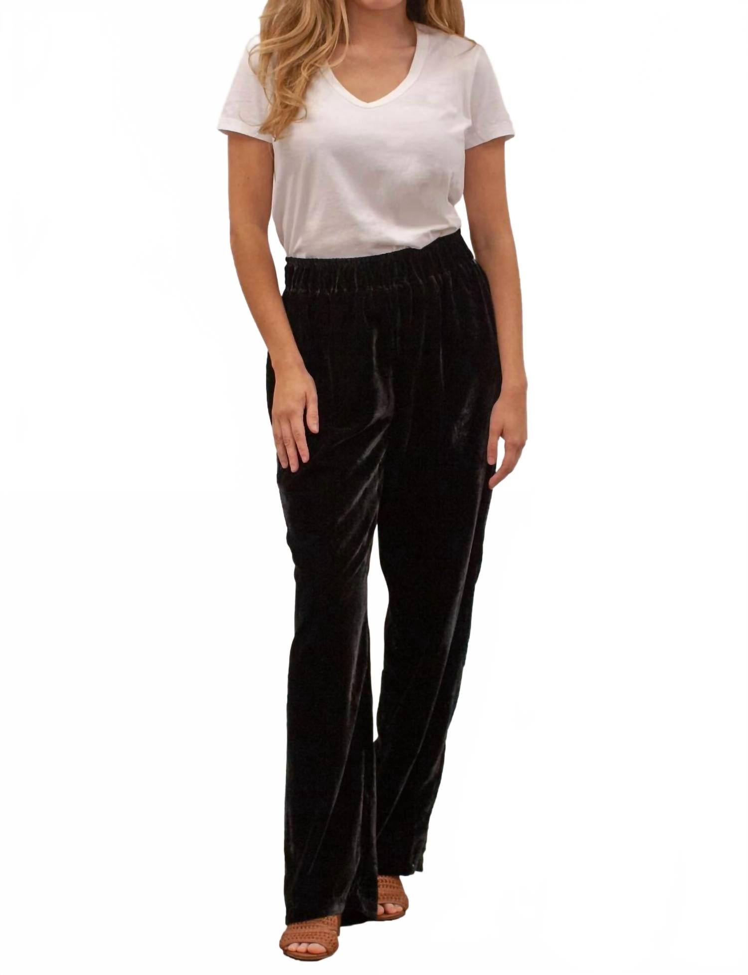 

Kyla Seo Бархатные брюки-слипоны Marin черного цвета