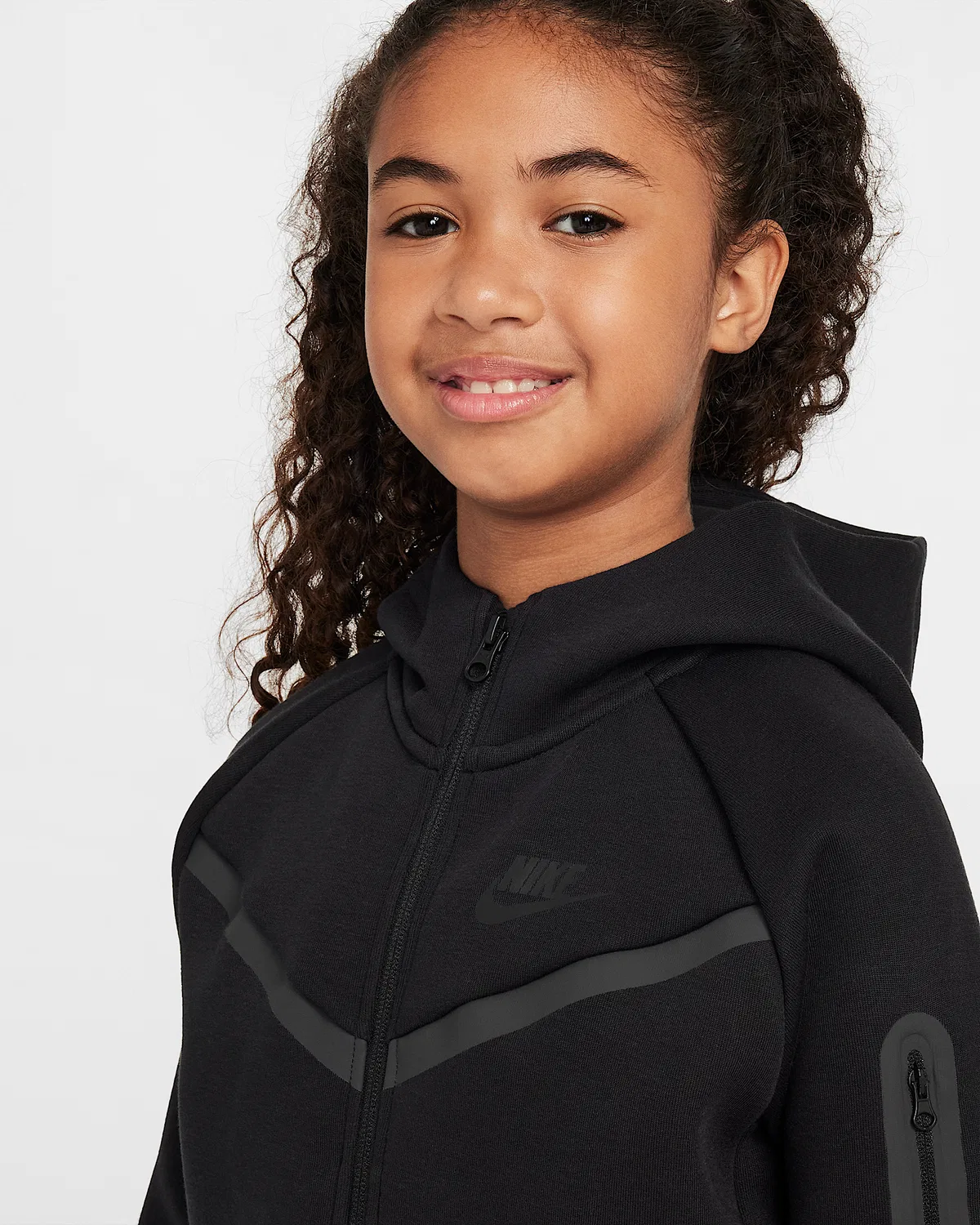 Детская худи на молнии Nike Sportswear Tech Fleece, Black/Black/Black/Black — фото 3