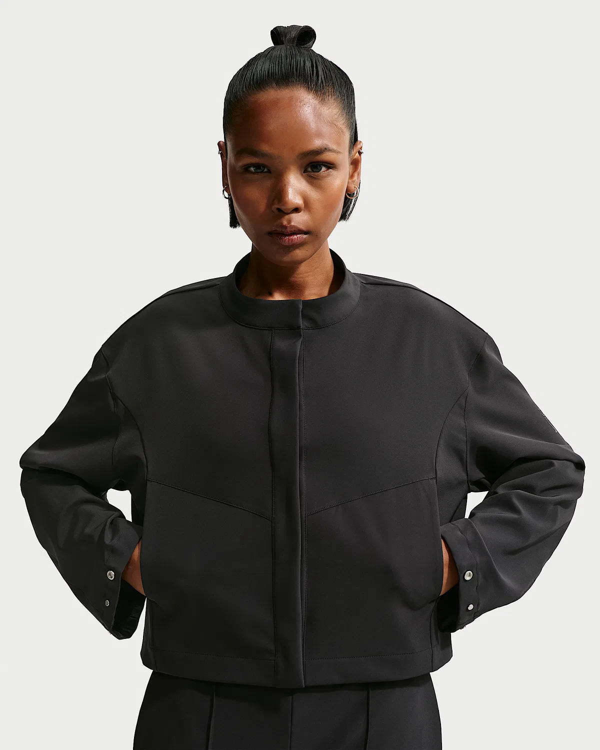 Женская куртка Nike 24.7 PerfectStretch Dri-FIT свободного кроя, Black/Black/Dark Smoke Grey