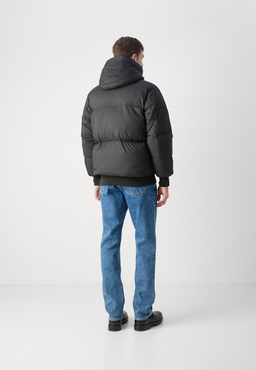 

Зимняя куртка BRANDED PUFFER JACKET Tommy Jeans, черный