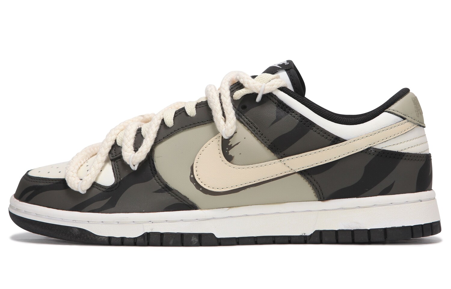 

Кроссовки Nike Dunk, черный/бежевый