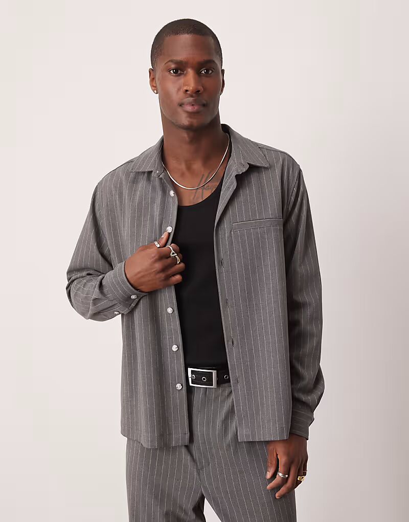 

Свободная рубашка свободного кроя ASOS DESIGN в тонкую серую полоску