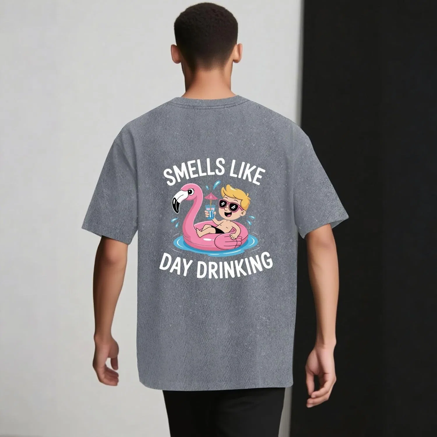 Футболка Smells Like Day Drinking для мужчин в винтажном стиле Generic, светло-серый — фото 2