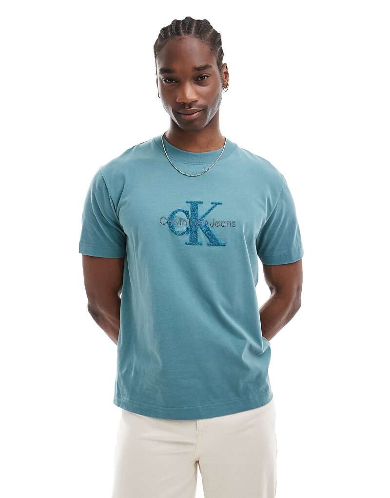 

Calvin Klein Jeans - Бирюзовая футболка из синели с логотипом-монограммой