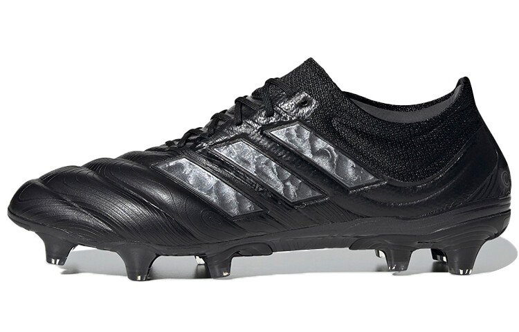 

Мужские футбольные кроссовки Adidas Copa