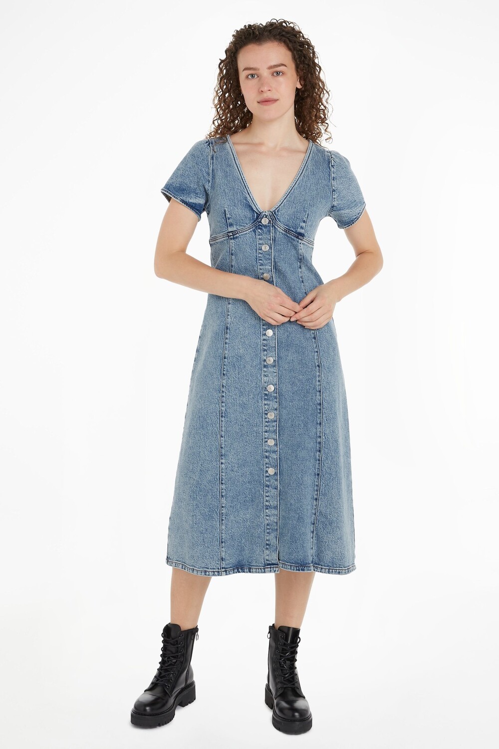 

Платье с короткими рукавами Tommy Jeans, синий