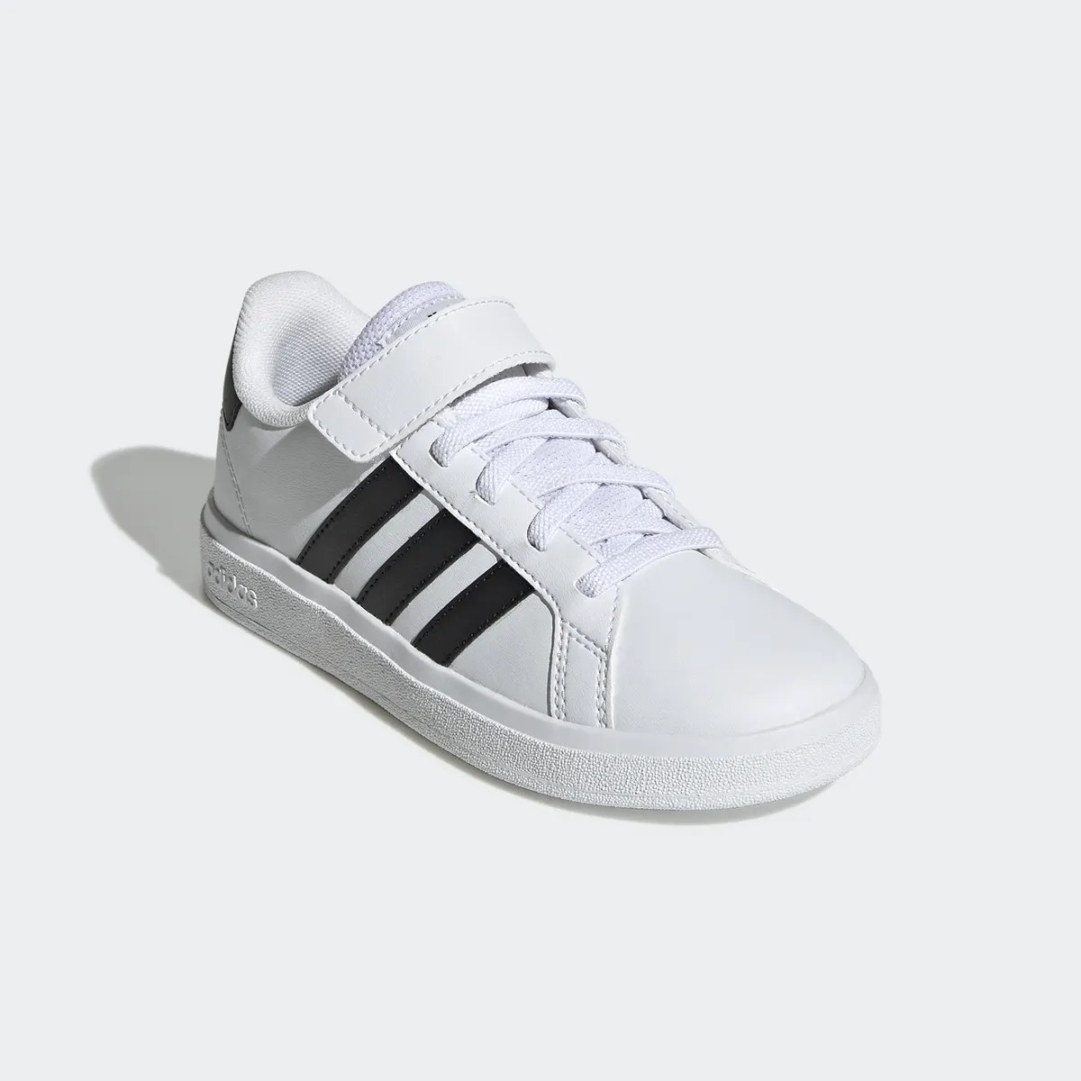 

Кроссовки Adidas Sportswear "GRAND COURT COURT ELASTIC LACE AND TOP STRAP", дизайн по стопам суперзвезды Adidas, белый