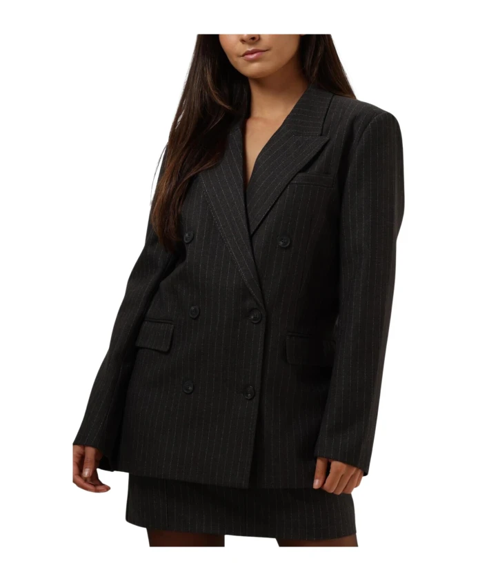 

Блейзер в тонкую полоску, черный Aaiko, черный