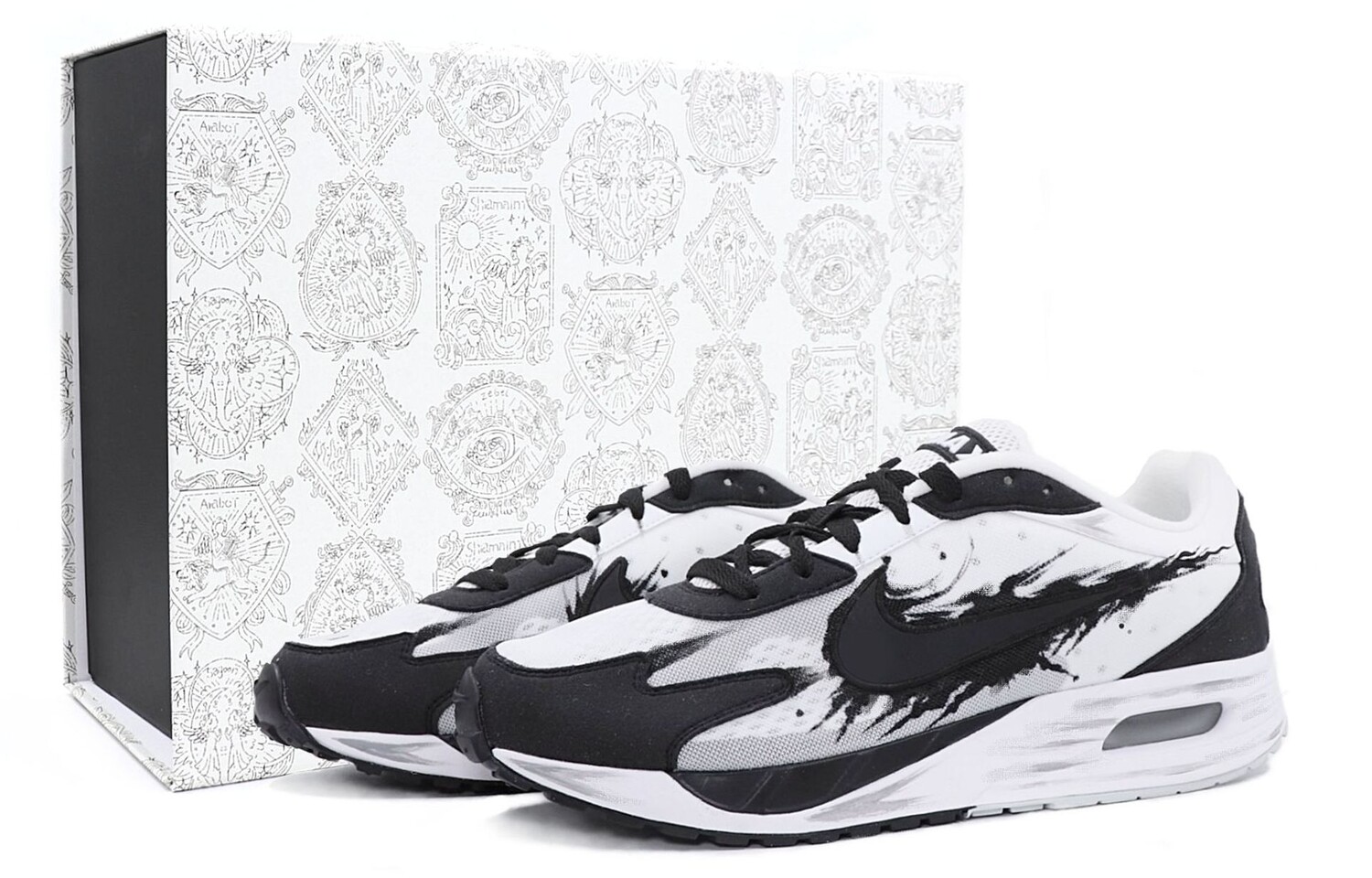 

Кроссовки Nike Air Max Solo Lifestyle Shoes Men Low-top White/black, черный