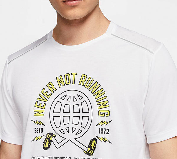 Футболка Miler Wild Run Earth Printing с коротким рукавом Nike, белый — фото 4