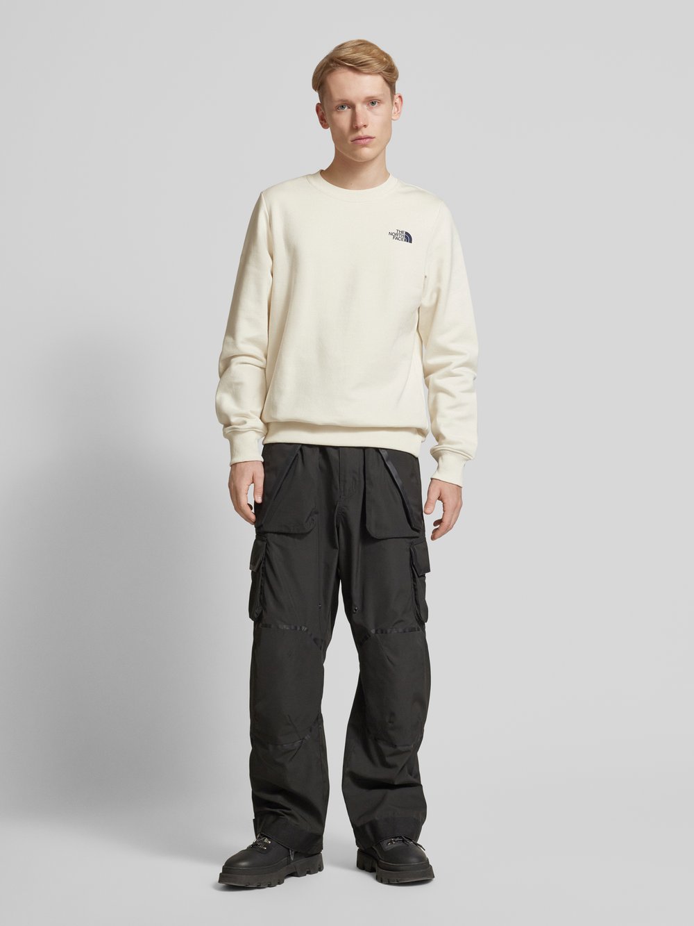 

Толстовка с этикеткой The North Face, кремовый