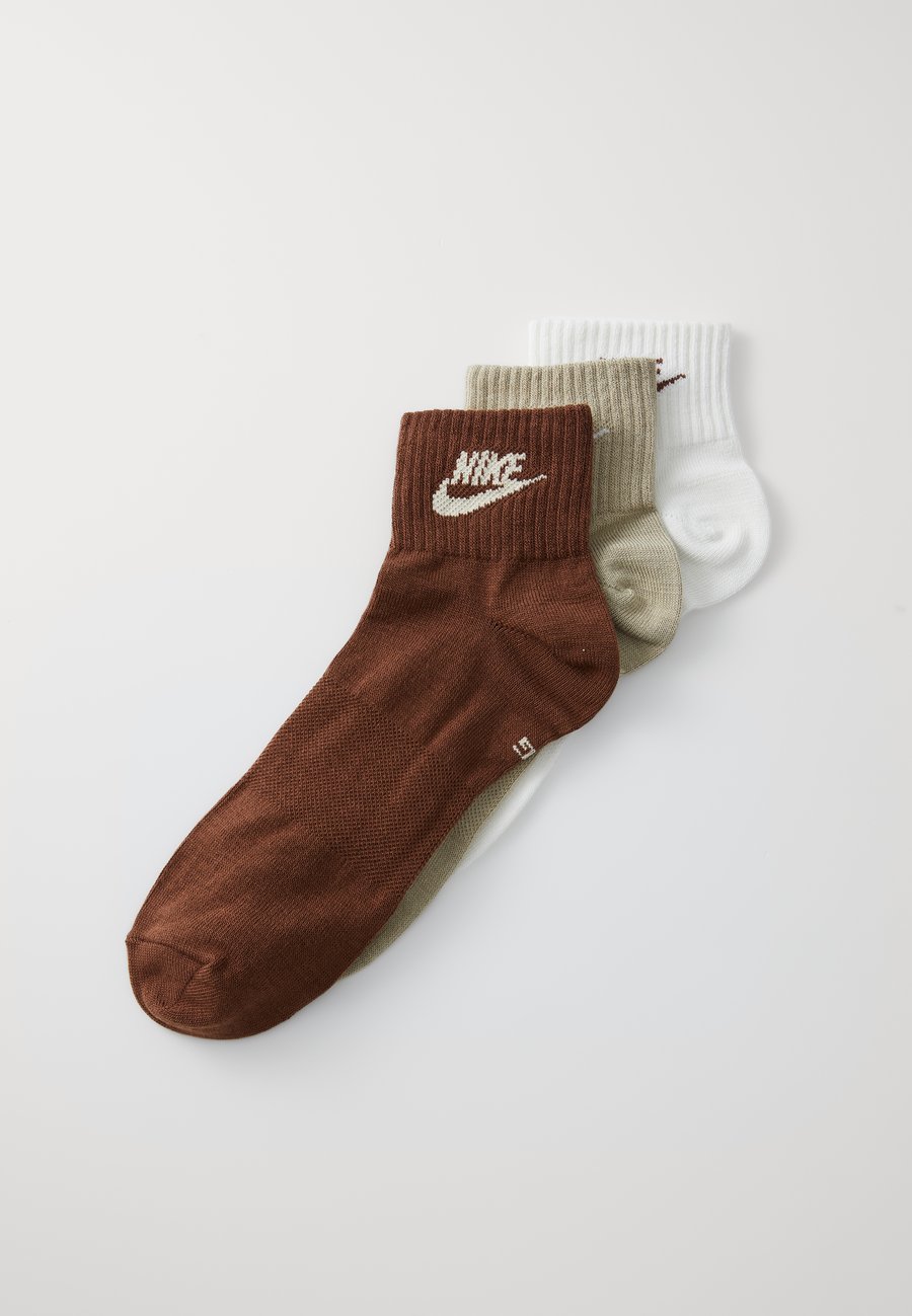 

Носки Nike Sportswear EVERYDAY ESSENTIAL ANKLE UNISEX 3 PACK, Sail/Desert Khaki/Fauna Brown/Light Khaki/Multi-Coloured