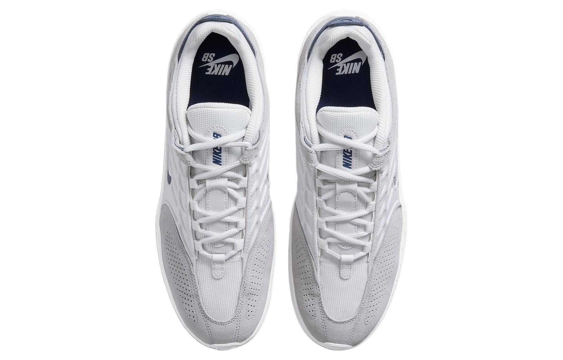 Футболка Nike Sb Vertebrea Platinum Tinty Navy, бело-серая — фото 4