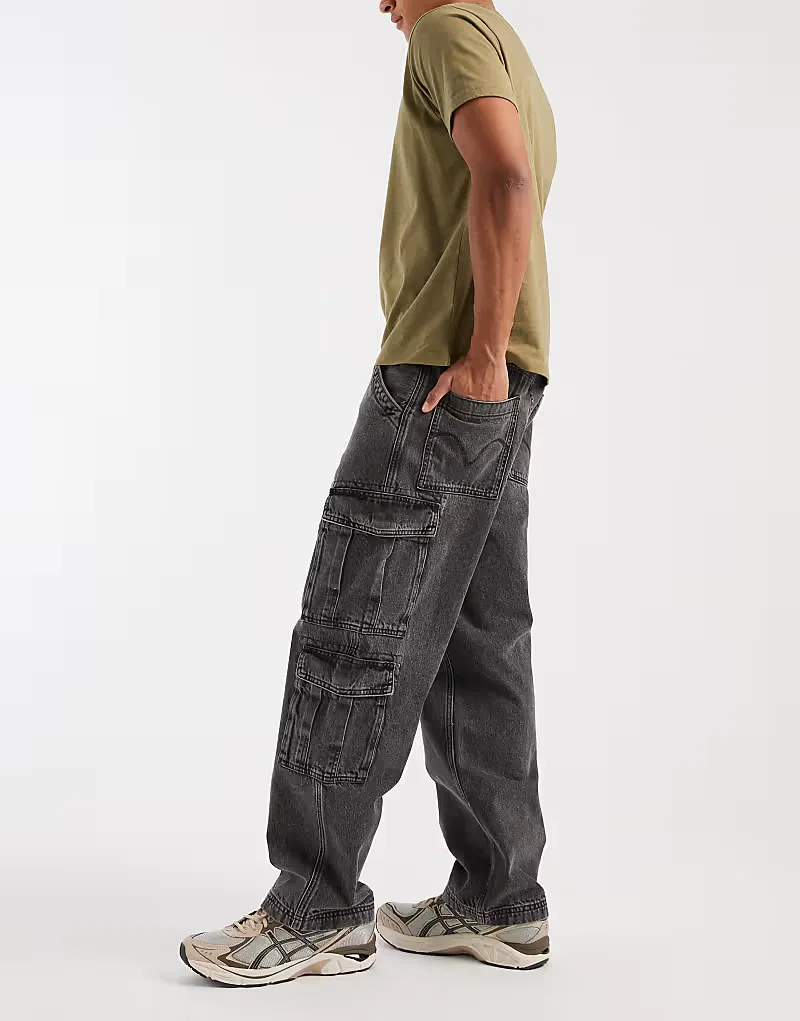 Джинсы-карго Levis 578 из выстиранного денима Levi's, черный — фото 3