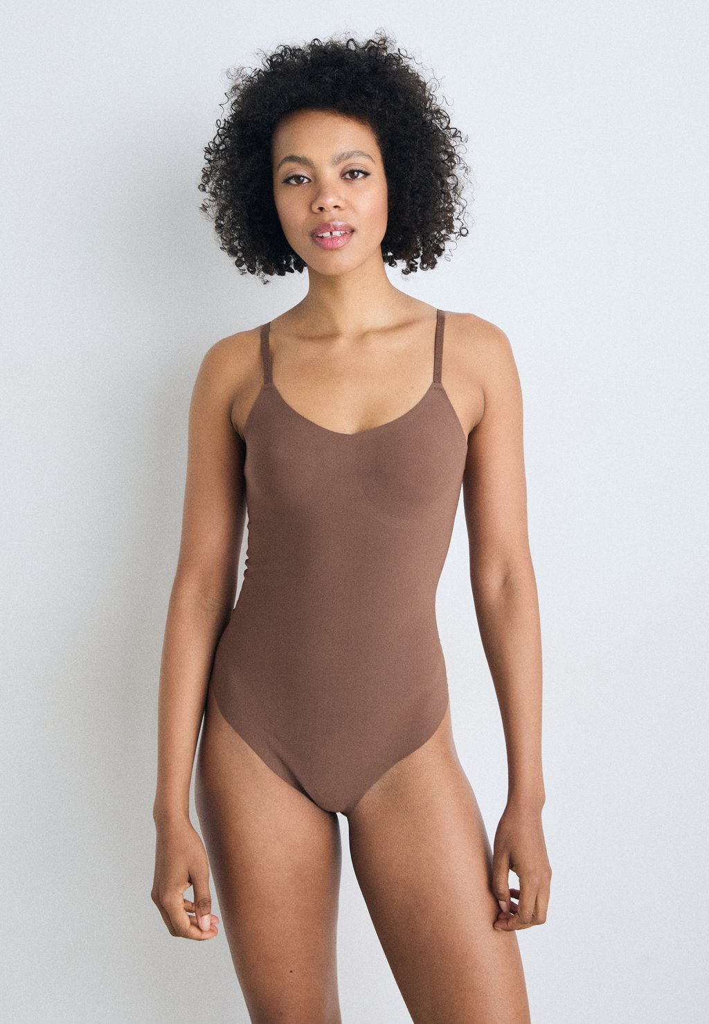 

Боди SCULPTED FIRM STAY PUT - Shapewear Calvin Klein Underwear, цвет Sunstone