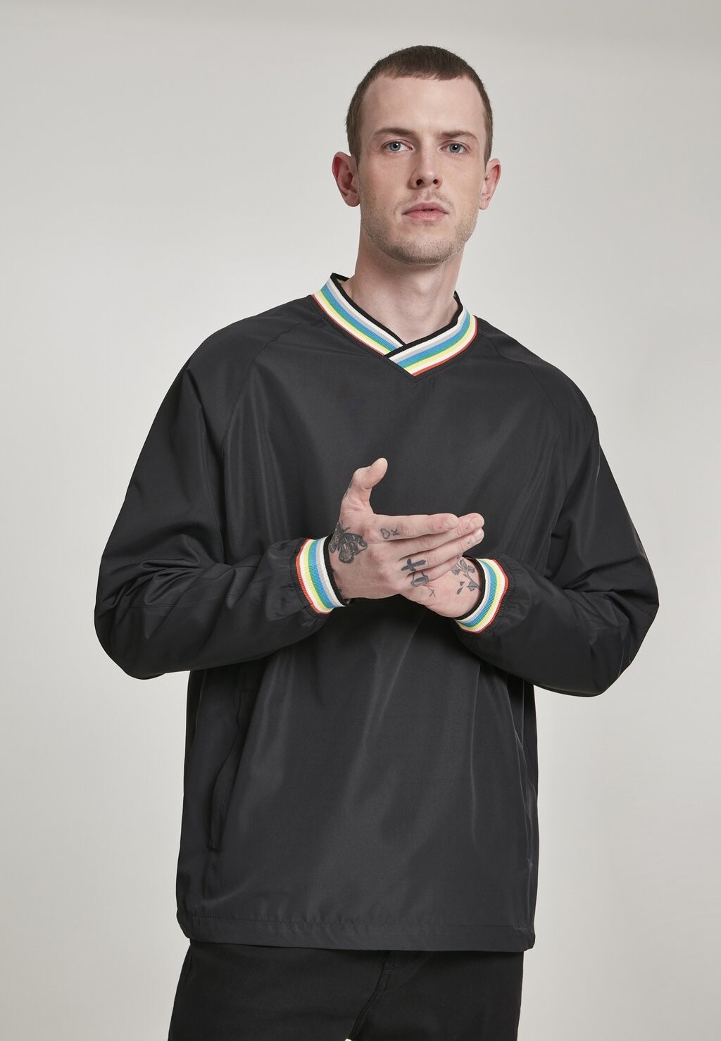 

Толстовка RIB STOP V-NECK PULL OVER Urban Classics, цвет black