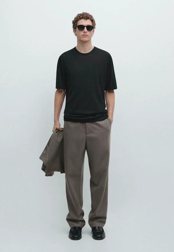 Базовая футболка с коротким рукавом Massimo Dutti, Black — фото 2