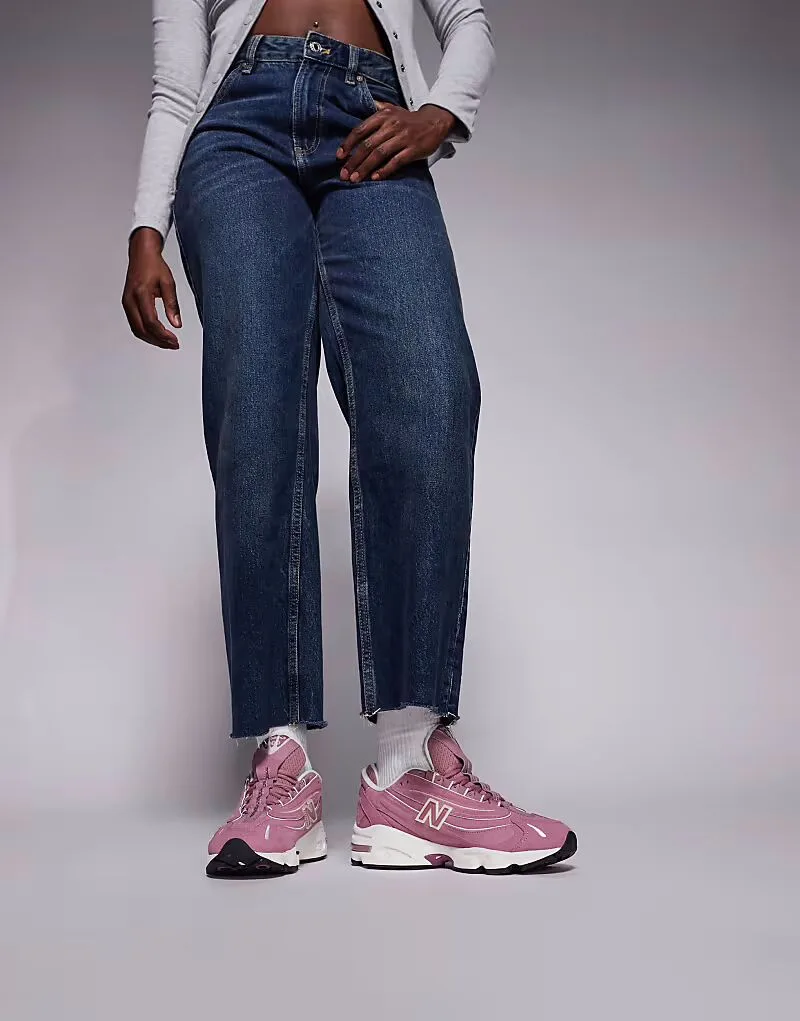 Унисекс кроссовки New Balance M1000 розового цвета — фото 4