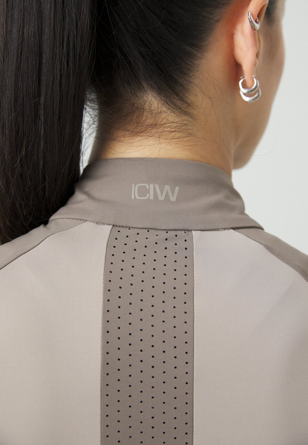 

Топ с длинными рукавами Mirage Cropped Long Sleeve ICANIWILL, светло-коричневый
