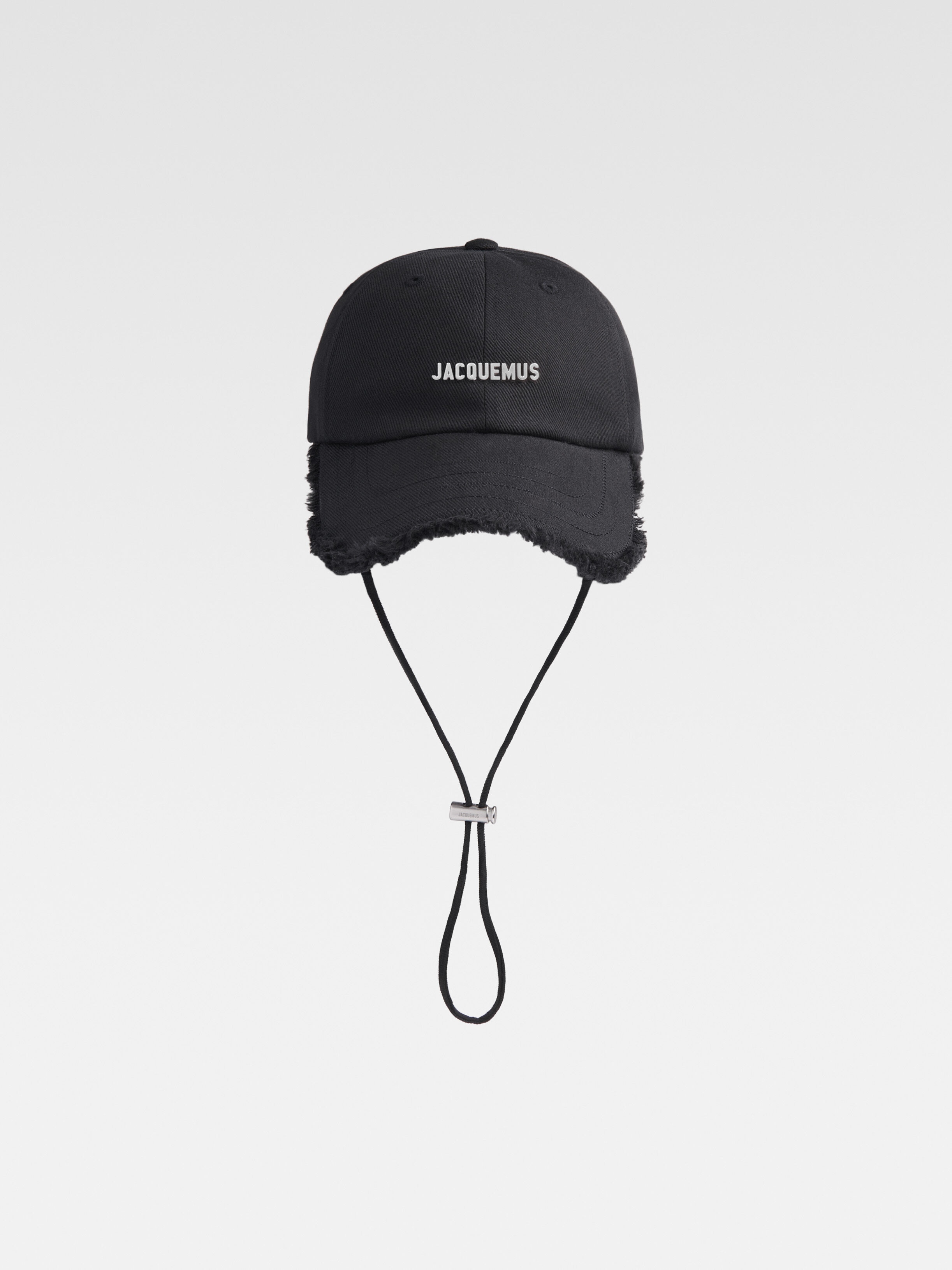 

Бейсболка с бахромой JACQUEMUS The Artichaut cap, черный