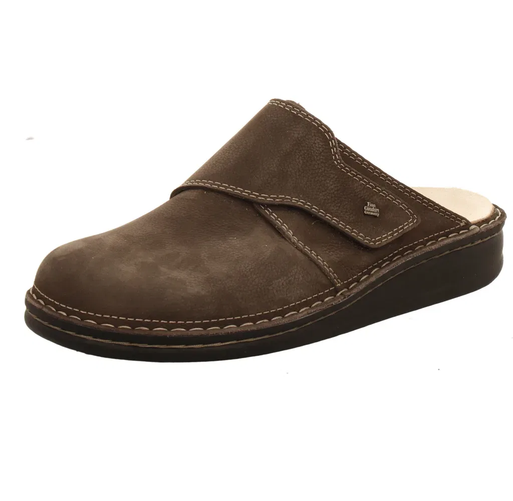 Сникерсы низкие из кожи Finn Comfort, коричневый