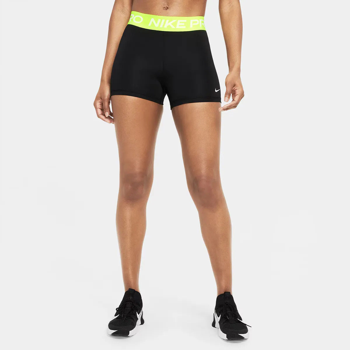 

Nike Pro Женские шорты, чёрный