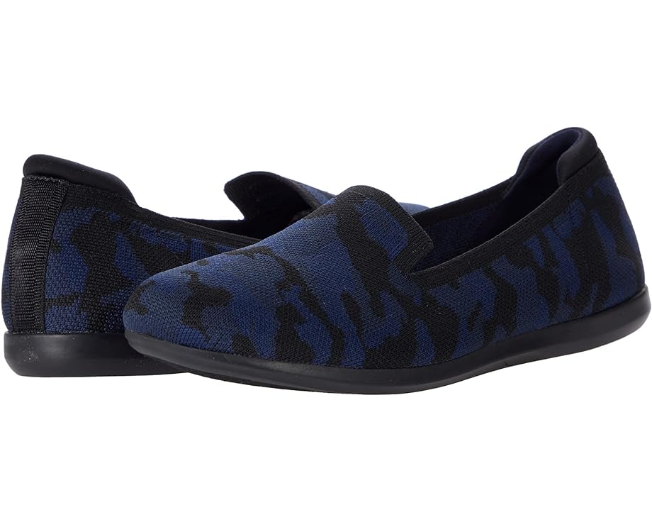 

Лоферы Clarks Carly Dream, цвет Navy Camo Knit