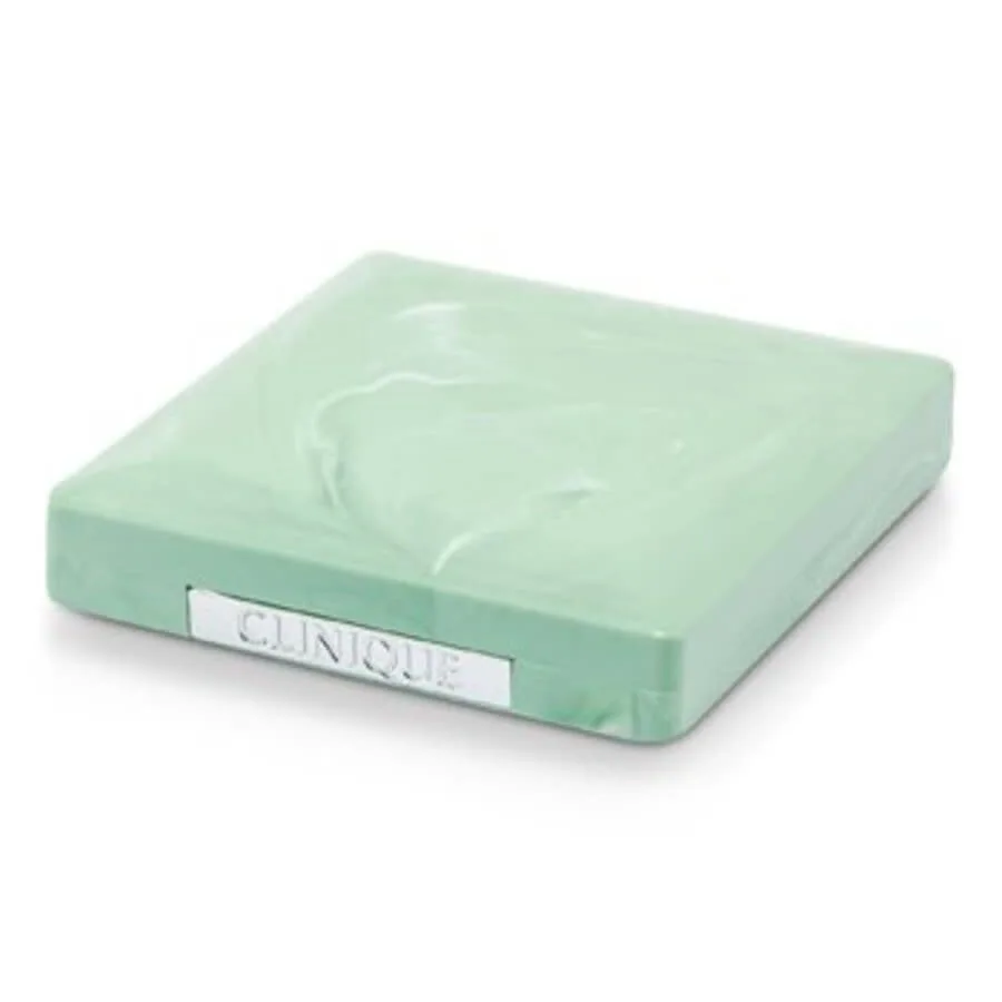 Clinique / Компактная пудра Stay-matte Sheer 02 Stay Neutral, 7,7 г — фото 3