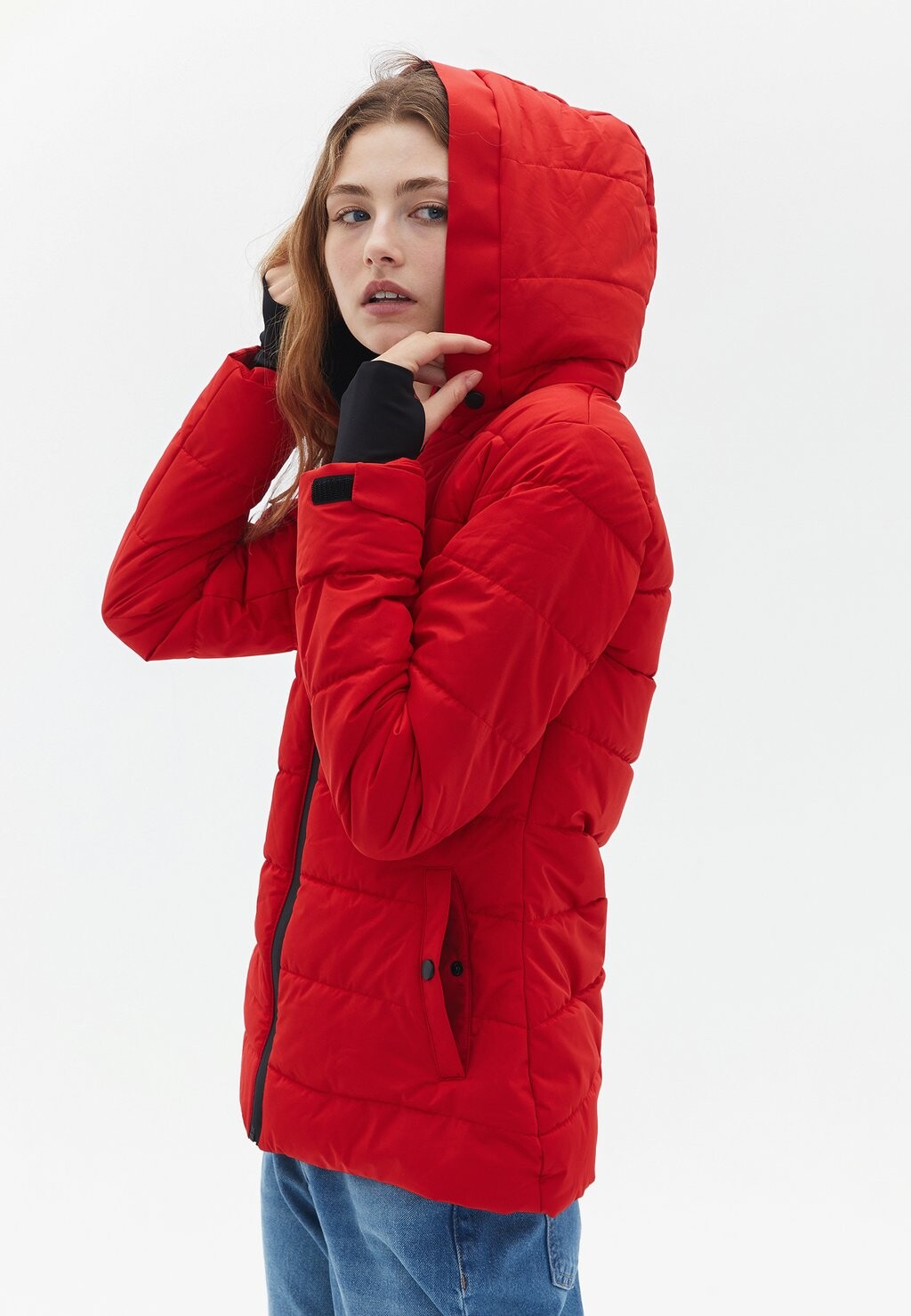 

Зимняя куртка HOODED PUFFER OXXO, красный
